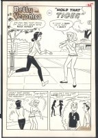  ! SUPERB DeCARLO 6 PAGE STORY - VERONICA + BETTY TAKE TURNS BEATING THE CRAP OUT OF ARCHIE - 1964 LARGE ART Issue Laugh #165 Page 1-6 Comic Art